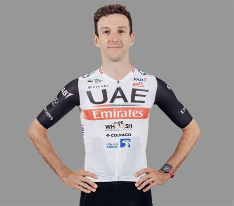 adam yates cyclist.